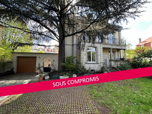 Maison 9 pièces 270 m2