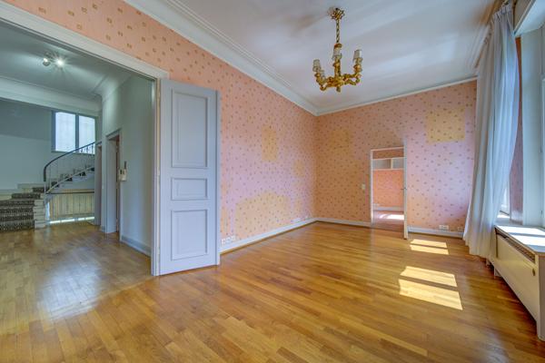 Maison 9 pièces 270 m2