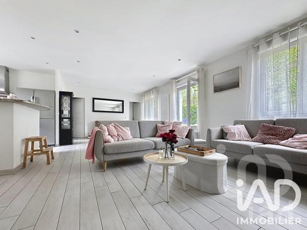 Maison à vendre 8 pièces 93 m² Saint-Fargeau-Ponthierry