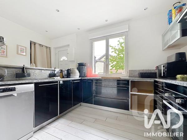Maison à vendre 8 pièces 93 m² Saint-Fargeau-Ponthierry