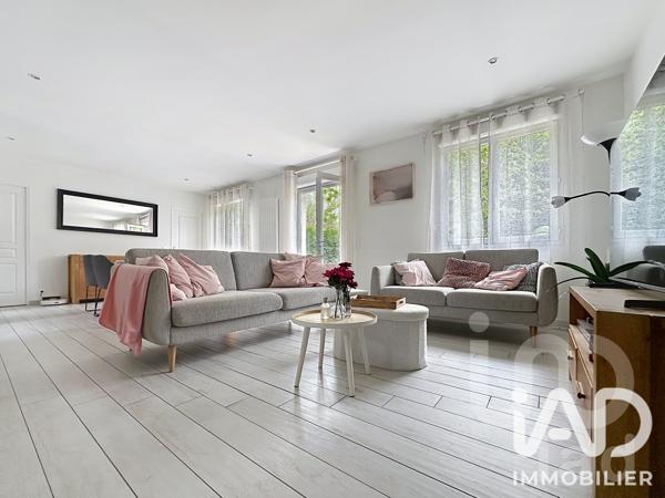 Maison à vendre 8 pièces 93 m² Saint-Fargeau-Ponthierry