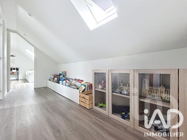 Maison à vendre 8 pièces 93 m² Saint-Fargeau-Ponthierry