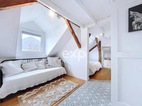 Charmant T5 à Talloires