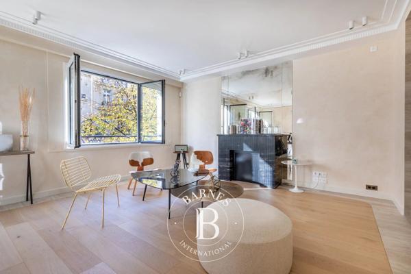 Paris 16ème, Appartement 2 Chambres -  72 m² à vendre