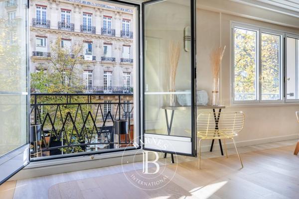Paris 16ème, Appartement 2 Chambres -  72 m² à vendre