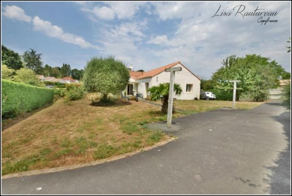 Maison à vendre 6 pièces CHAVAGNES EN PAILLERS (85)