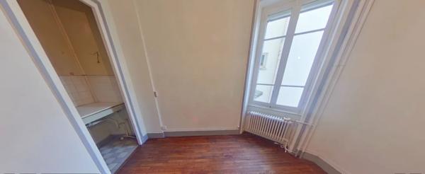 APPARTEMENT T6 A LOUER - LYON 6EME ARRONDISSEMENT l'Europe 218.35 m 2 2 500 € charges comprises par mois