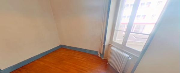 APPARTEMENT T6 A LOUER - LYON 6EME ARRONDISSEMENT l'Europe 218.35 m 2 2 500 € charges comprises par mois