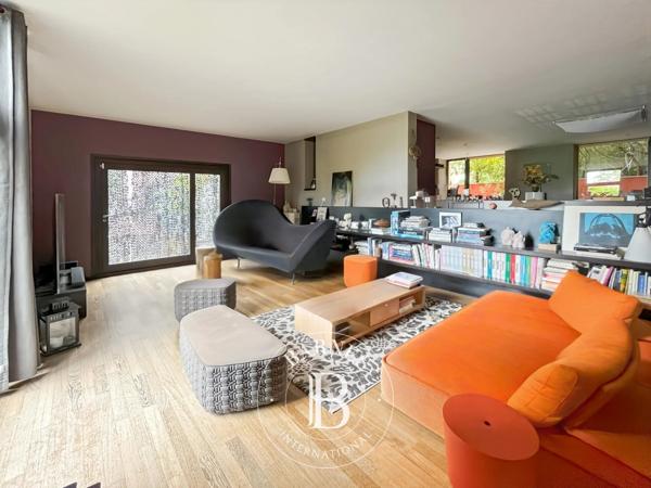 Châtel-Guyon, Maison 5 Chambres -  300 m² à vendre