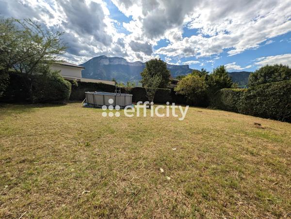 Maison 5 pièces - 150 m² Exclusivité efficity