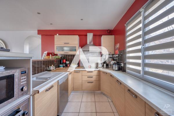 Maison Rueil Malmaison 6 pièce(s) 170m² 1 049 000 € **  - Référence  19594