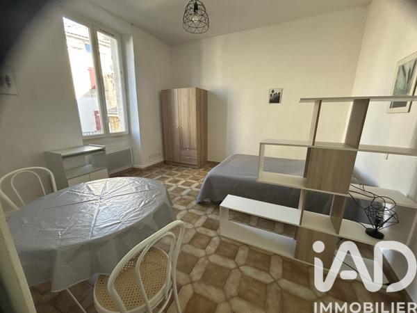 Location studio 58 m² Aramon