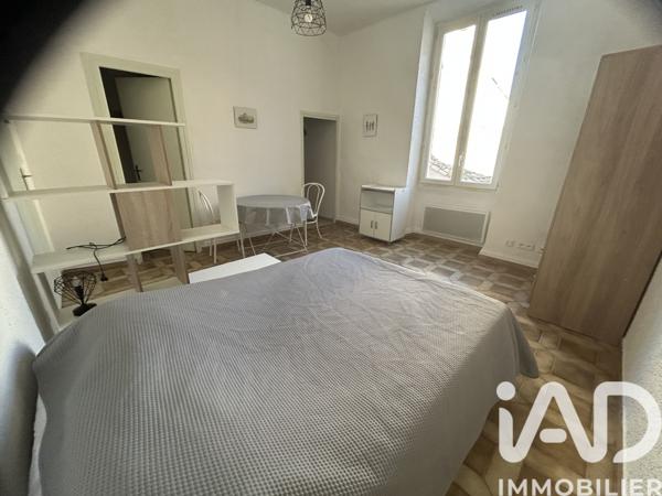 Location studio 58 m² Aramon