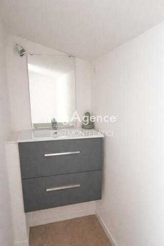 Maison à SALIGNAC, 33240 - 3 pièces 70m²