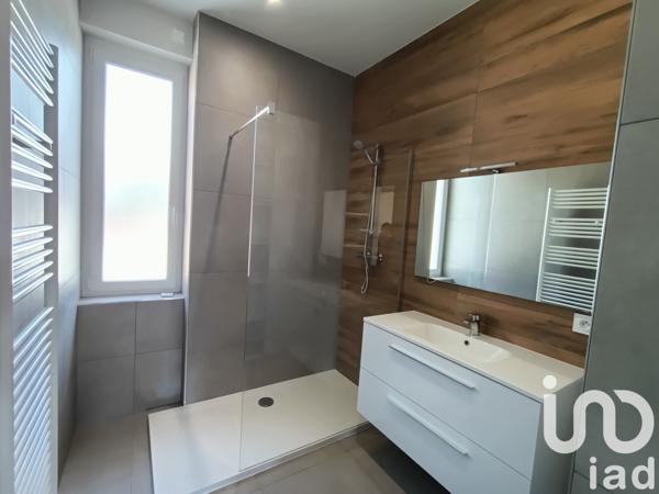 Maison de ville 3 pièces de 83 m² à Vichy (03200)