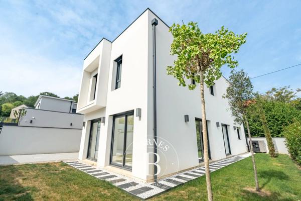 Orgeval, Maison 4 Chambres -  164 m² à vendre