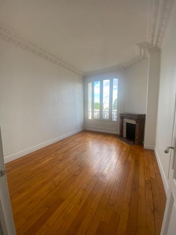 LES PAVILLONS-SOUS-BOIS, à louer, appartement t3