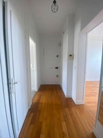 LES PAVILLONS-SOUS-BOIS, à louer, appartement t3