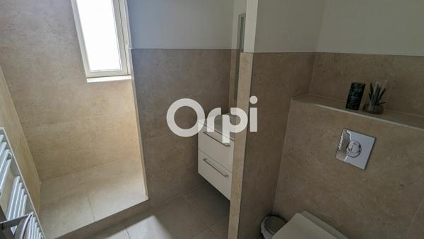 Appartement à vendre    3 pièces • 74 m2 Clermont-Ferrand