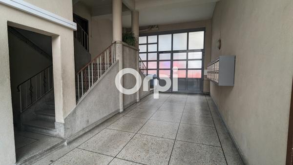 Appartement à vendre    3 pièces • 74 m2 Clermont-Ferrand