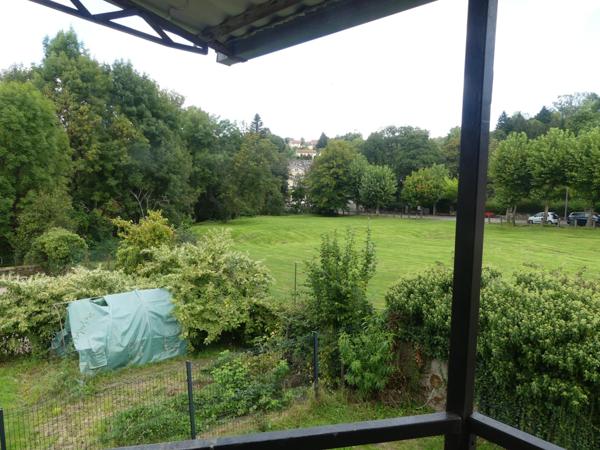 À vendre : Immeuble de 4 logements à côté des thermes