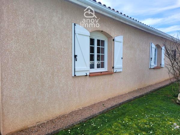 Maison
                                                                                                                                                                                                                                                                                                                        5 pièce(s)                                                                                                                                                                                                          3 chambre(s)                                                                                                                                                                                                          170  m²
