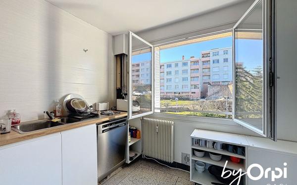 Appartement à vendre    4 pièces • 70,24 m2 Clermont-Ferrand