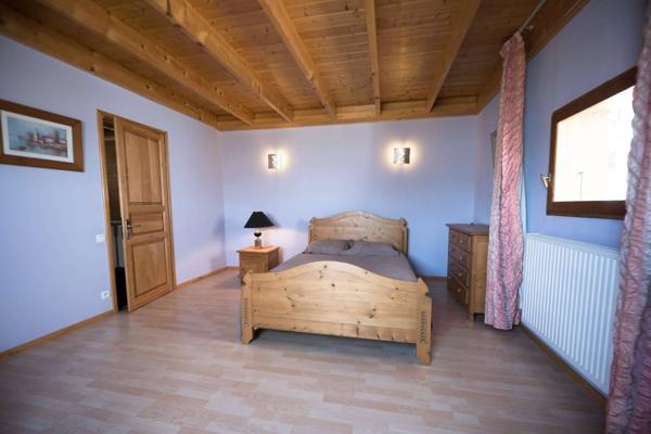 Maison à vendre - Saint-Jorioz 5 pièces de 220 m²