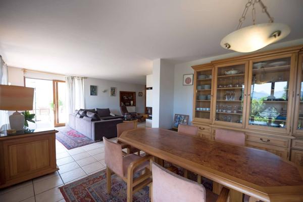 Maison à vendre - Saint-Jorioz 5 pièces de 220 m²