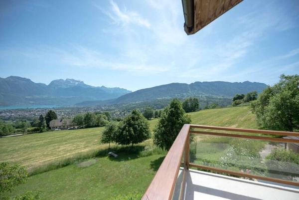 Maison à vendre - Saint-Jorioz 5 pièces de 220 m²