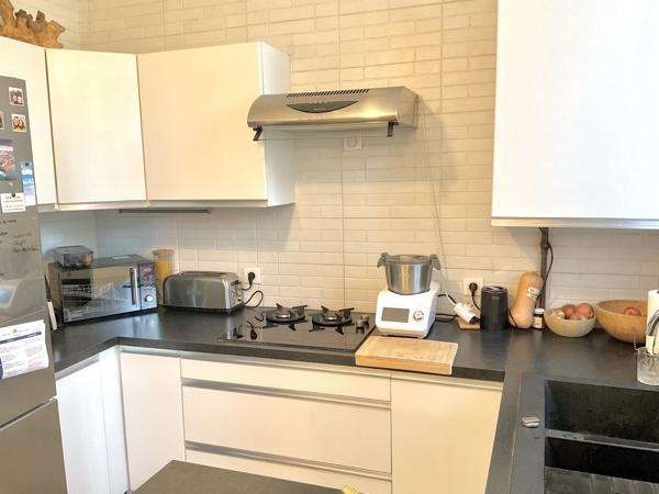 Appartement T2/3 pièces 54 m² avec Beau jardin