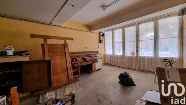 Maison de village 8 pièces de 250 m² à Sauveterre-de-Rouergue (12800)