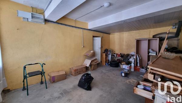 Maison de village 8 pièces de 250 m² à Sauveterre-de-Rouergue (12800)