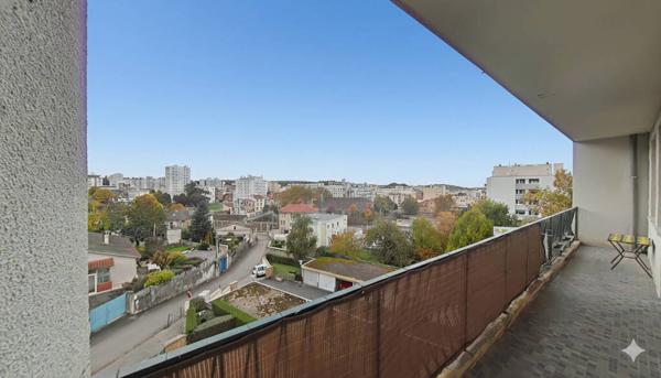 F2 PROCHE CENTRE VILLE