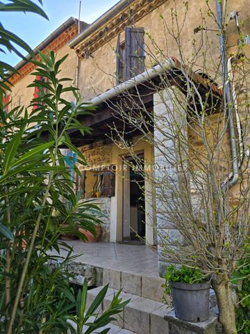 Maison de village
                                                                                                                                                                                                                                                                                                                        3 pièce(s)                                                                                                                                                                                                          2 chambre(s)                                                                                                                                                                                                          78.61  m²