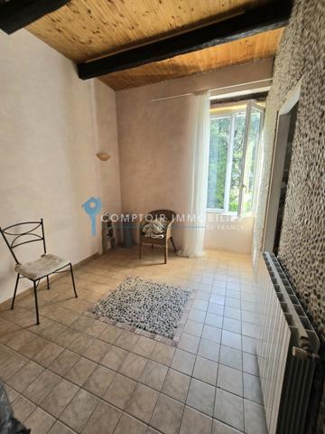 Maison de village
                                                                                                                                                                                                                                                                                                                        3 pièce(s)                                                                                                                                                                                                          2 chambre(s)                                                                                                                                                                                                          78.61  m²