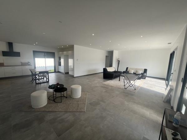 Maison à vendre |  Saint-Lys |  5 pièces | 154 m²