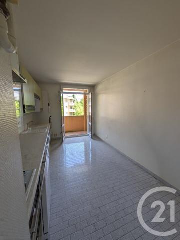 Appartement F4 à vendre  4 pièces - 120 m2 CUGNAUX - 31