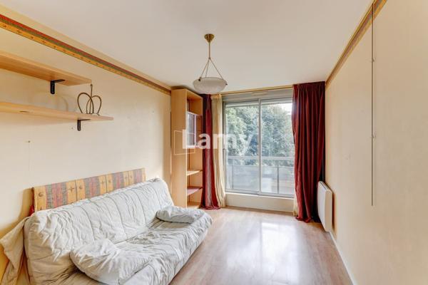 Grand t5 dans résidence de standing