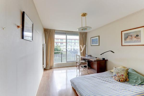 Grand t5 dans résidence de standing