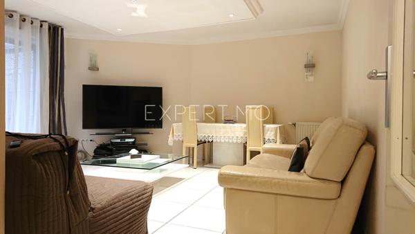 Gennevilliers (92230) Emplacement n°1 pour ce T3-Terrasse situé au calme, proche métro Gabriel Péri