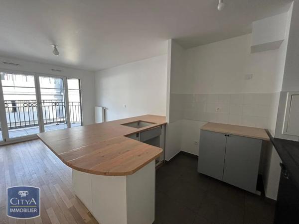 Appartement à louer 3 pièces 56.7m² Puteaux (92800)
