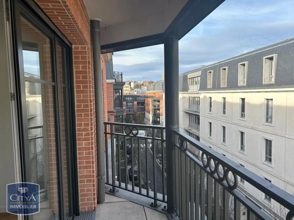 Appartement à louer 3 pièces 56.7m² Puteaux (92800)