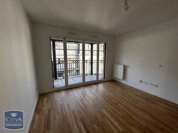Appartement à louer 3 pièces 56.7m² Puteaux (92800)