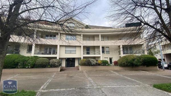 Appartement à louer 1 pièce 30.45m²