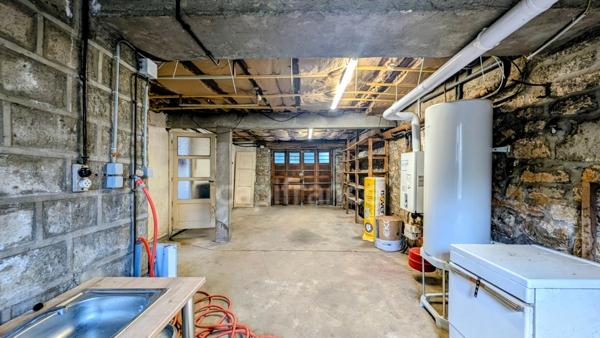 Quartier Harteloire - Maison de 100 m² - 3 chambres avec sous-sol complet et jardin privatif