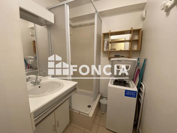 Location Studio meublé 20.59 m² - RUE LA FEE La Rochelle 17000
