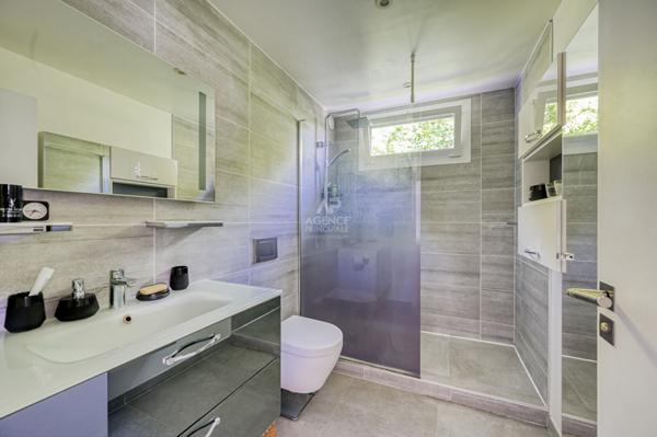 SEVRES RIVE DROITE - Appartement de standing €895 000 ** - Référence 564-S