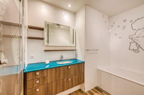 SEVRES RIVE DROITE - Appartement de standing €895 000 ** - Référence 564-S