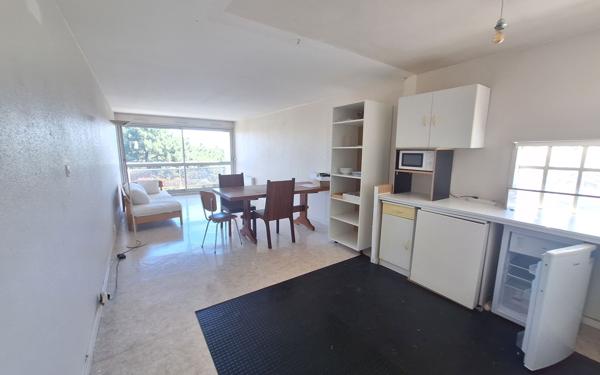 Appartement à vendre    3 pièces • 60 m2 Bordeaux